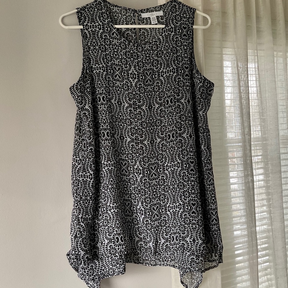 Fever Tunic Tank Black White Floral Lined Small